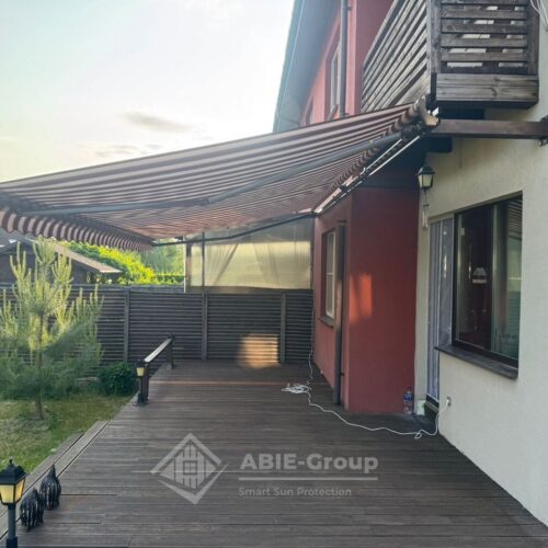 Фотографии выполненных работ компании «ABIE-GROUP» открытой Испанской маркизы Classic с металлической фермой. г.Химки, Московская область.
